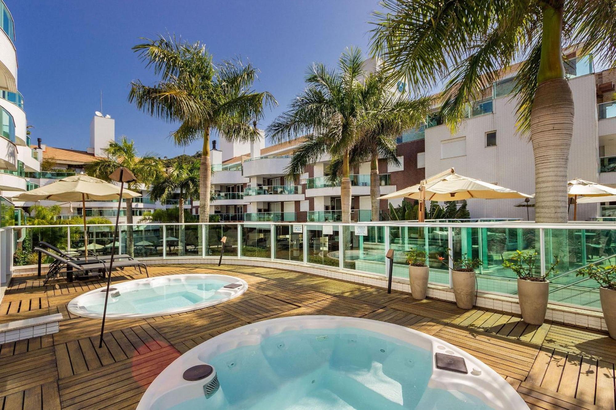 Boulevard 224D - Excelente Apartamento Em Condominio De Luxo No Centro De Bombinhas - Piscina - Jacuzzi - Academia - Portaria 24H. Екстер'єр фото
