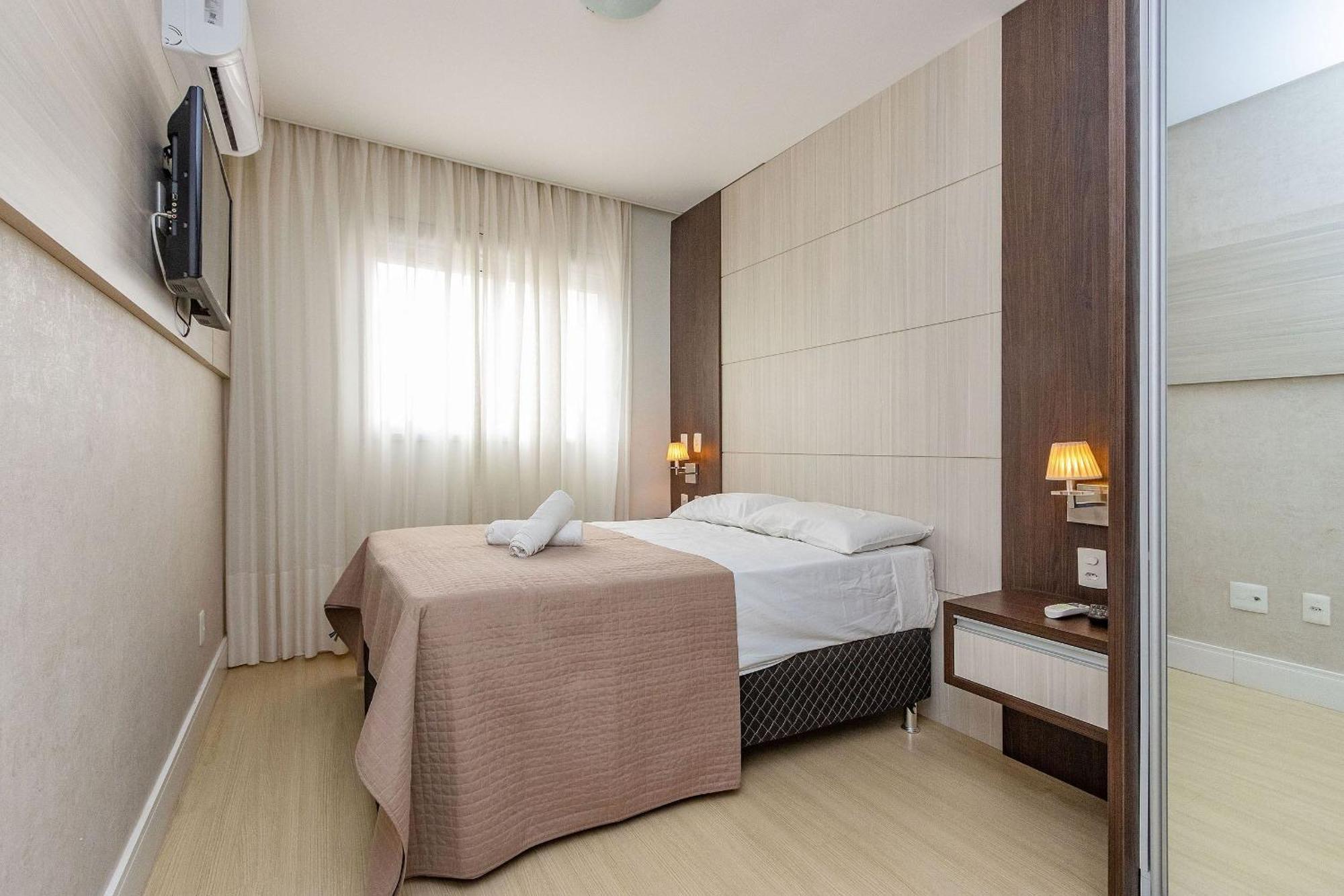 Boulevard 224D - Excelente Apartamento Em Condominio De Luxo No Centro De Bombinhas - Piscina - Jacuzzi - Academia - Portaria 24H. Екстер'єр фото